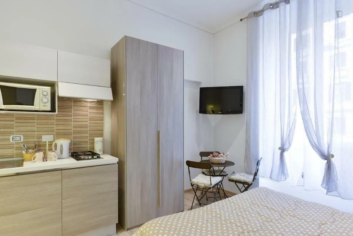 A Due Passi Dal Colosseo Bed & Breakfast Rome